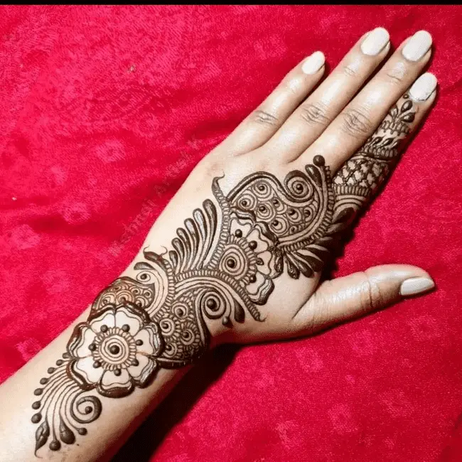 Jeweled Backhand Arabic Mehndi