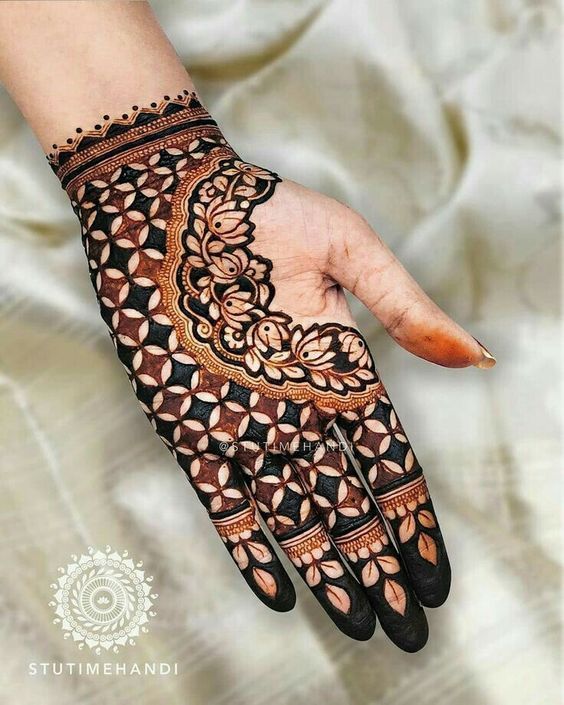 Modern Floral Arabic Design